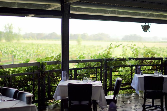 Hunter Valley Helicopter Tour with a Bubbly Breakfast - Arriving for the safety briefing and flight