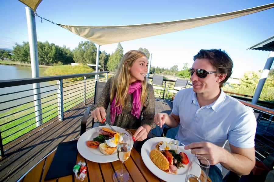 Hunter Valley: Sunrise Balloon Ride with Bubbly Breakfast - Who will enjoy this most?