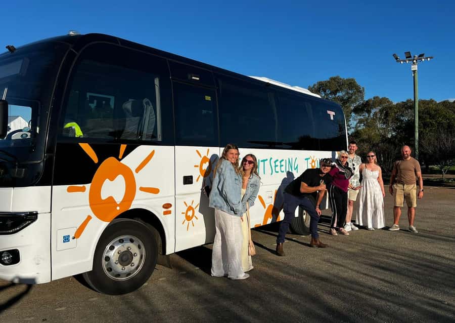 Hunter Valley: Wine, Chocolate and Lunch All Inclusive Tour - Who will get the most from this tour?