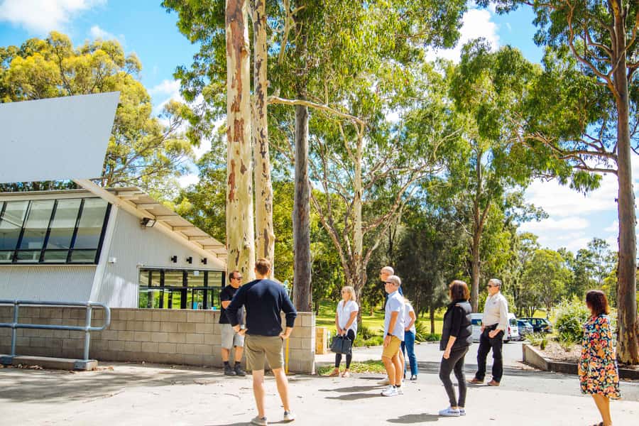 Hunter Valley: Wine, Spirits, and Cheese Tour with Lunch - Cheese, chocolate, and wine make the food stops worthwhile