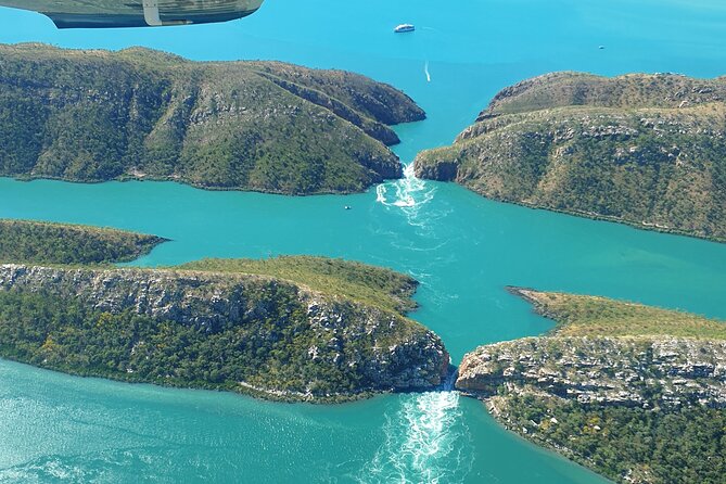 Incredible Islands Tour - Horizontal Falls & Cygnet Bay Pearl Farm - Seeing Horizontal Falls at the right tide