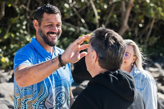 Jellurgal Walkabout Small Group Tour - What the guides add to the experience