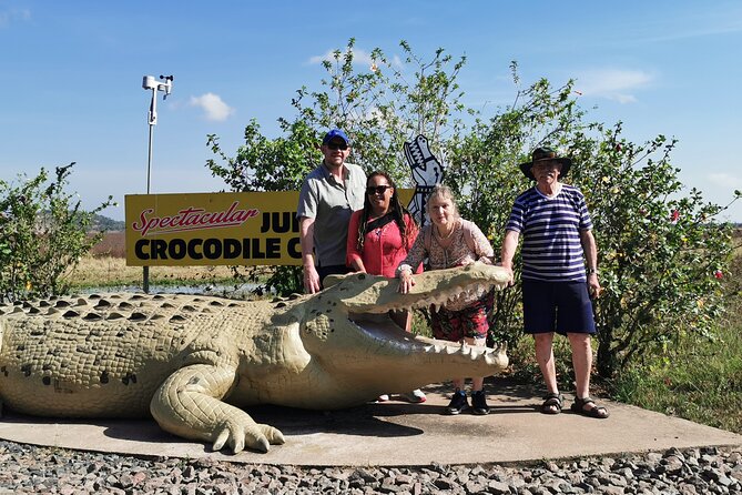 Jumping Croc Cruise, Berry Springs, Fogg Dam & Humpty Doo Pub - Leaping crocodiles are the day’s big moment
