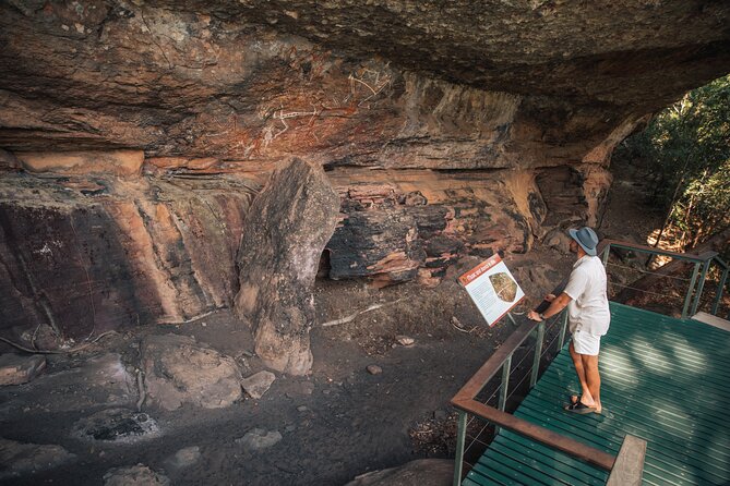 Kakadu National Park Wildlife & Ubirr Rock Art Tour from Darwin - Jabiru and Bowali Visitor Centre