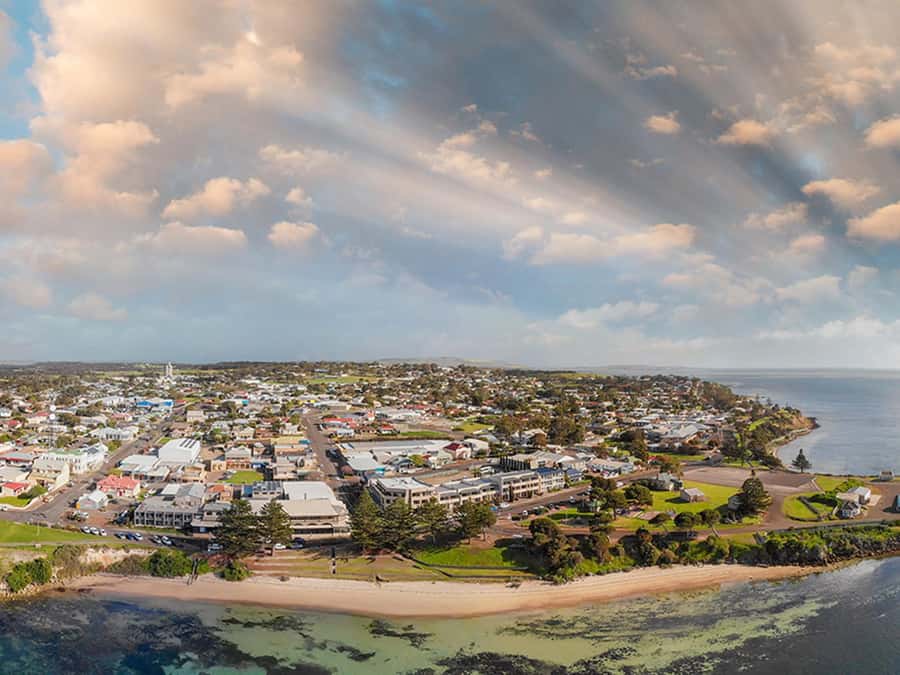 Kangaroo Island: Half-Day Tour Guided Coach Tour - Ligurian Bee Co and a taste of island honey