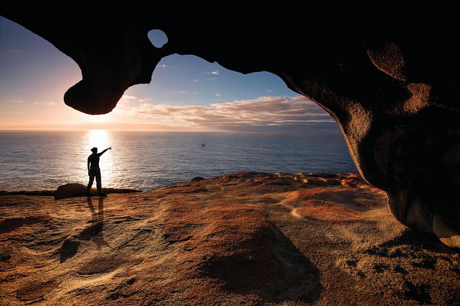 Kangaroo Island Scenic Nature and Wildlife Day Tour - Vivonne Bay offers a short pause by the water