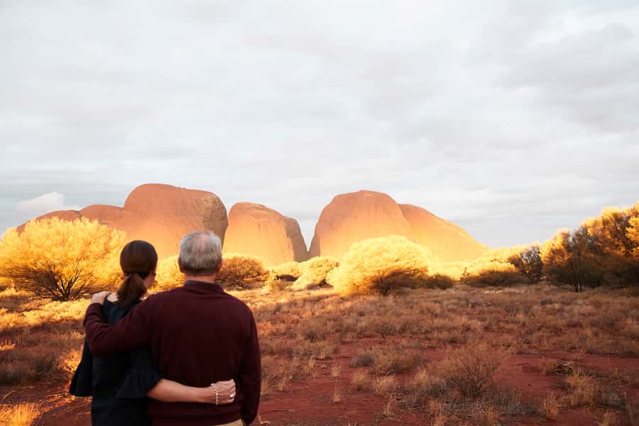 Kata Tjuṯa Sunset Tour with Sparkling Wine and Cheeseboard - What to bring for an evening in the desert