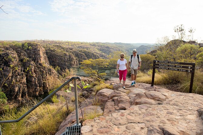 Katherine Gorge Cruise & Edith Falls Day Trip from Darwin - The 6:30am departure from Darwin