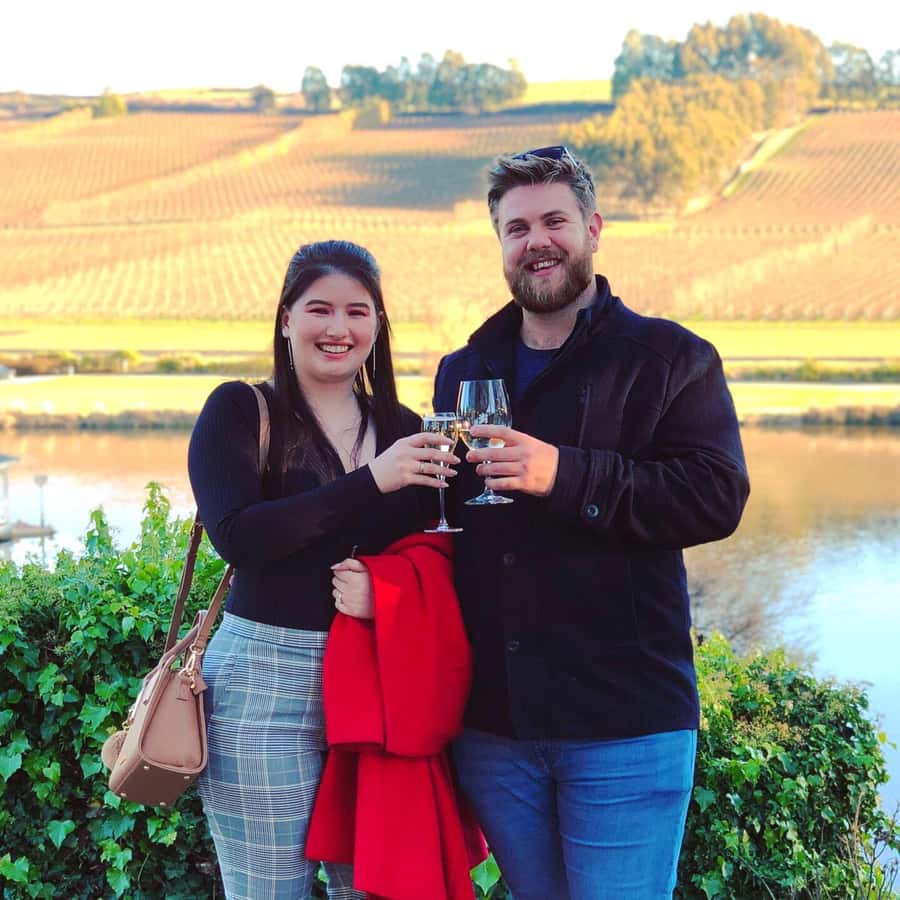 Launceston: Tamar Valley Wine Tour with Lunch - Lunch and local produce