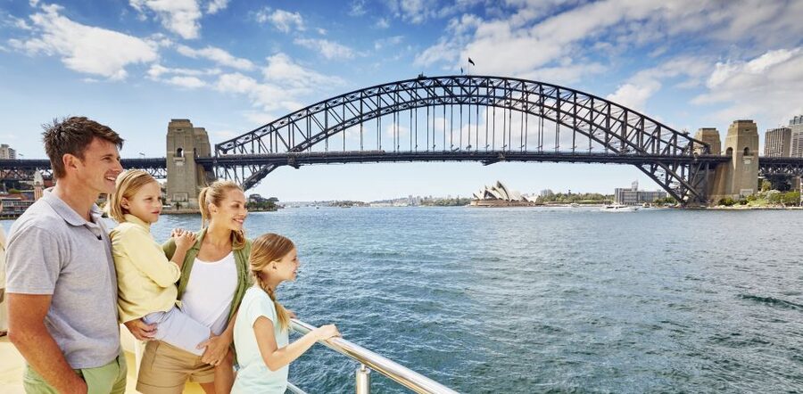 Lunch Cruise with Live Jazz on Sydney Harbour - Live jazz, piano, and a sociable afternoon