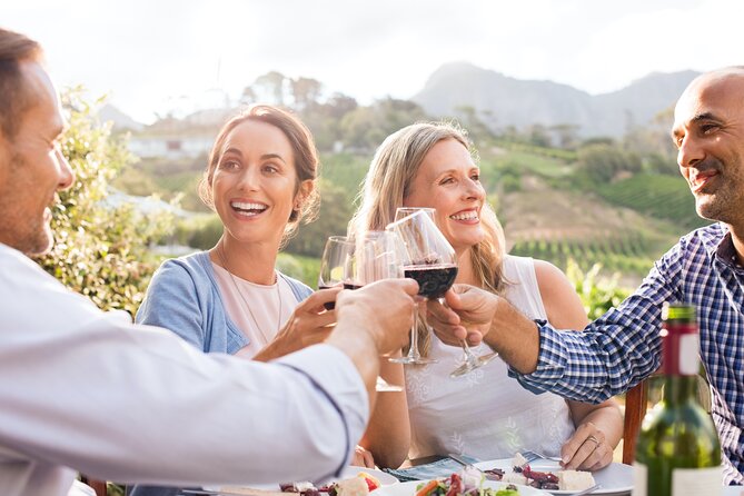 Luxury Hunter Valley Wildlife & Wine Tasting Tour from Sydney - Walkabout Wildlife Sanctuary and the koala encounter