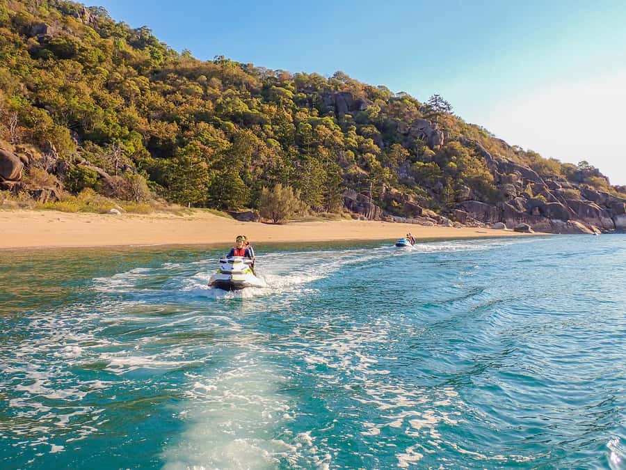 Magnetic Island: 5 Beach Bay Jet Ski Tour - Key points before you book