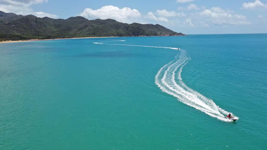 Magnetic Island: 5 Beach Bay Jet Ski Tour - The Five Beach Bay section