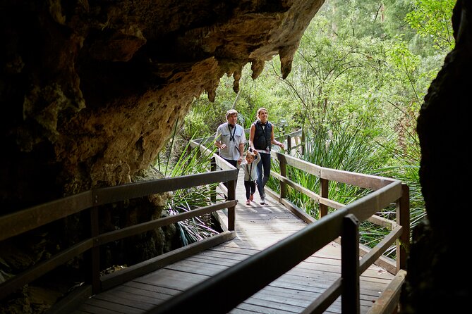 Mammoth Cave Self-guided Audio Tour (Located in Western Australia) - A cave visit built around ancient Australian life