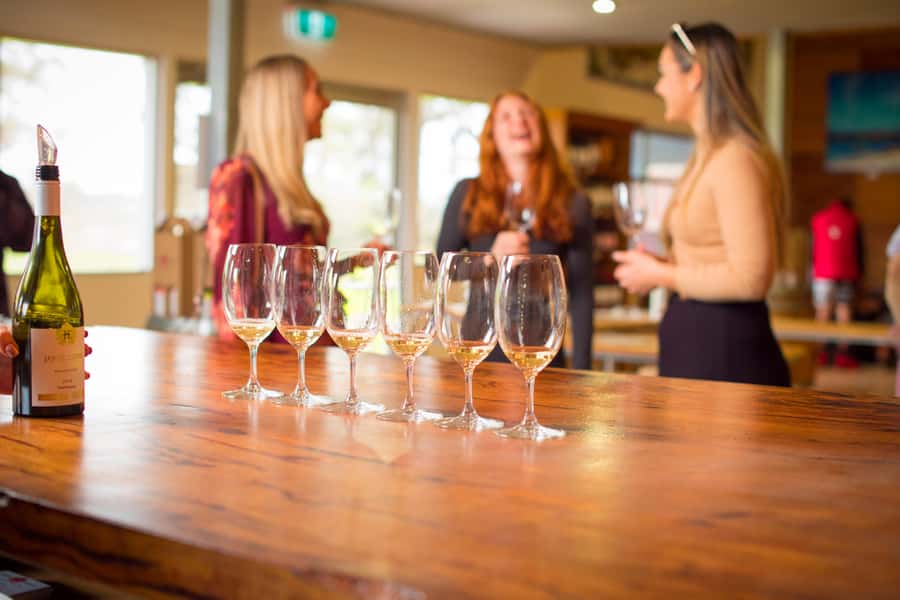 Margaret River: Winery Tour with Lunch and Brewery Visit - The social side, and the limits