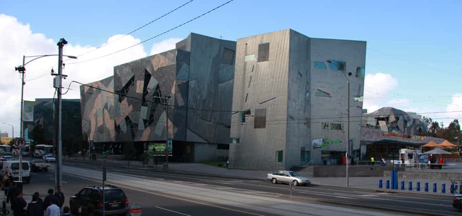 Melbourne 3-Hour Small Group Tour with Beach Boxes - Key points to know before booking