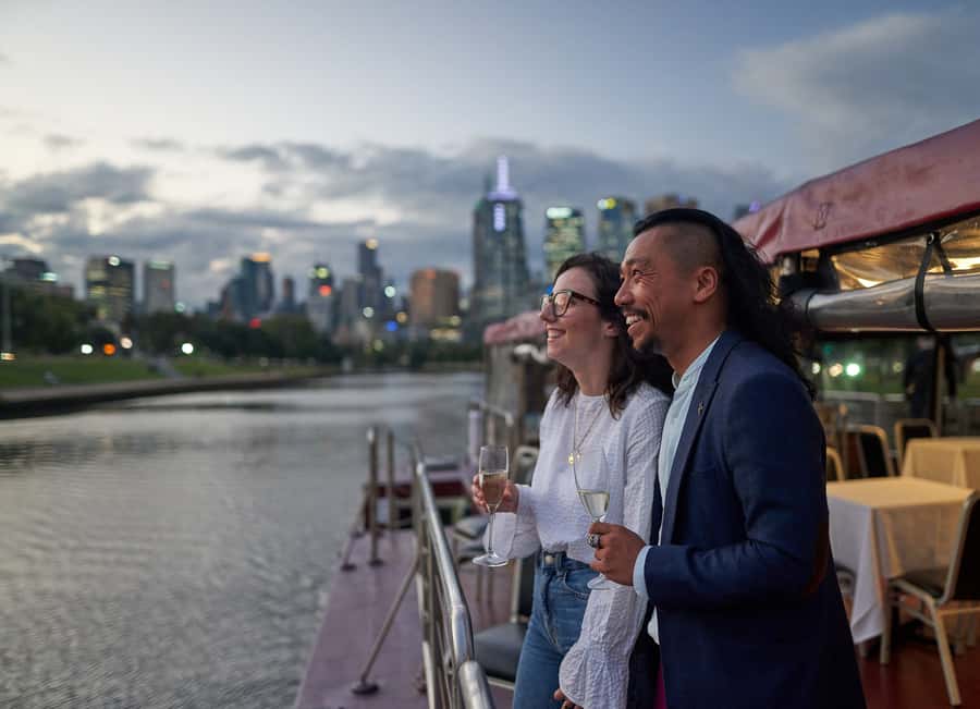 Melbourne: 4-Course Dinner Cruise with Drinks - Boarding at Southbank for a three-hour evening