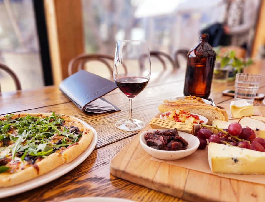 Melbourne: Boutique Phillip Island Wine, Dine & Penguin Tour - What $162 buys you