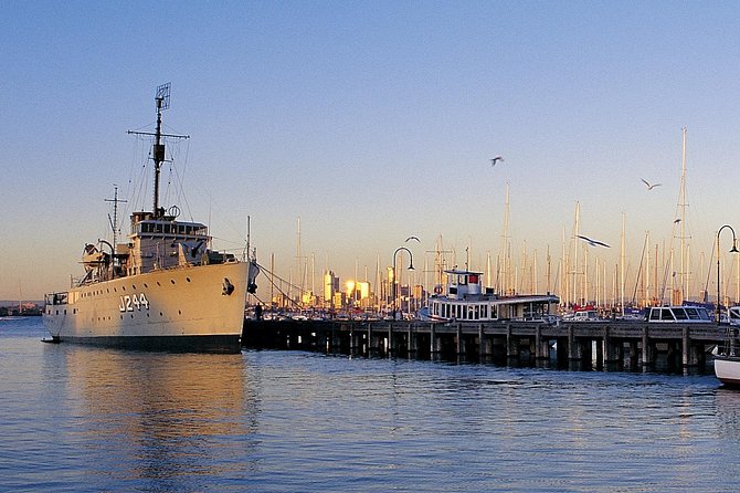 Melbourne: City and Williamstown Ferry Cruise - From Southbank to the Yarra River