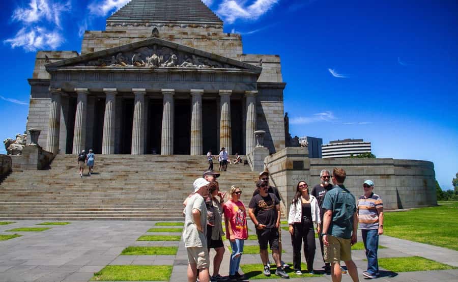Melbourne: City Highlights Group Tour by Bus - Why this bus tour works well for a first day