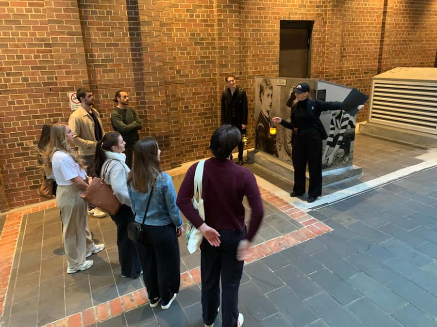 Melbourne: City Highlights Guided Walking Crime Tour - Starting at Russell Street and the Eight-Hour Day Memorial