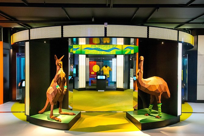 Melbourne Cricket Ground (MCG) Tour - The library founded in 1873