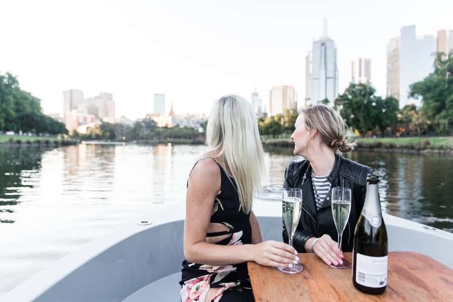 Melbourne: Electric Picnic Boat Rental on the Yarra River - Taking the helm on the Yarra River