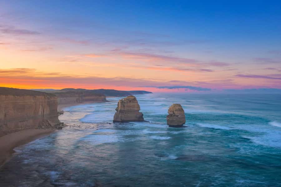 Melbourne: Great Ocean Road Day Tour with kangaroos & koalas - Chocolate and the first break