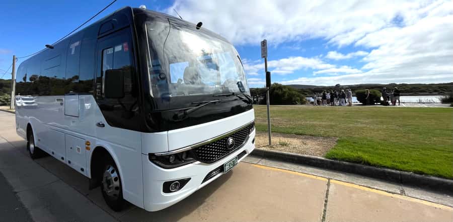 Melbourne: Great Ocean Road Extended–Top Stops&London Bridge - The Twelve Apostles: the day’s famous view