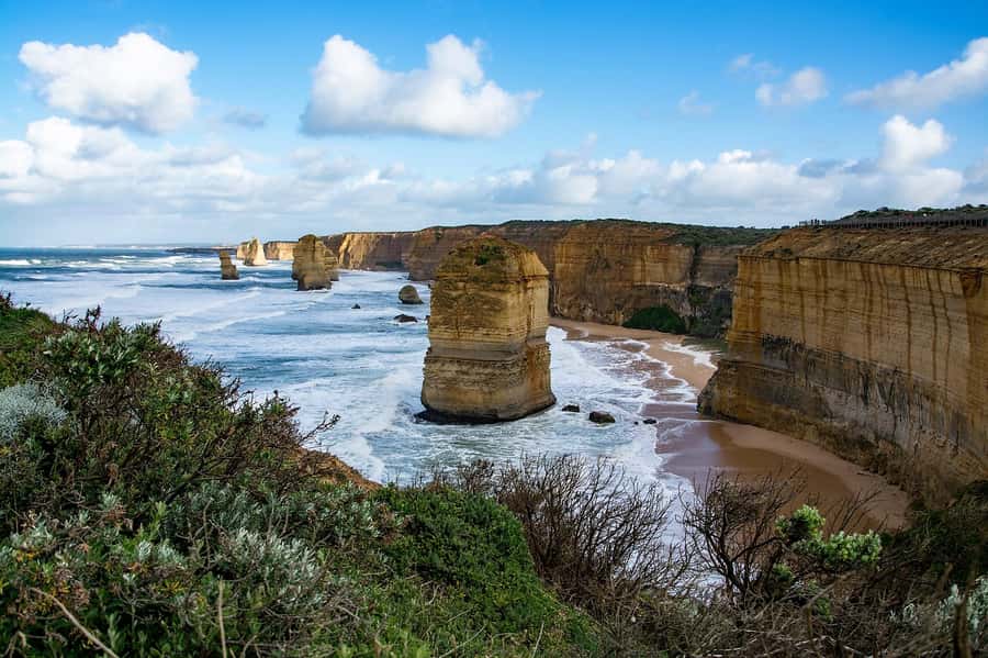 Melbourne: Great Ocean Road & Rainforest Trip - Loch Ard Gorge brings the history close