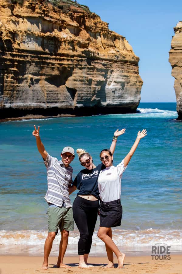 Melbourne: Great Ocean Road & Wildlife Tour for Backpackers - A proper break in Apollo Bay