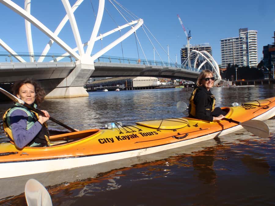Melbourne: Iconic City Sights Kayak Experience - Key points at a glance