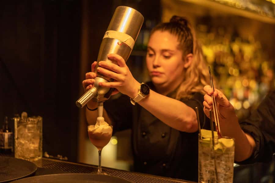 Melbourne: Laneway Bar Tour Where Locals Drink - Key points at a glance