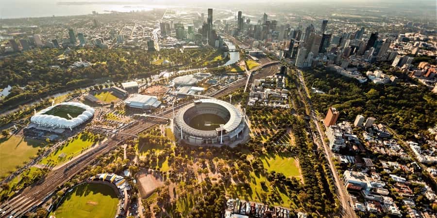 Melbourne: MCG & Sports Venue Sightseeing Tour - Rod Laver Arena and the Australian Open