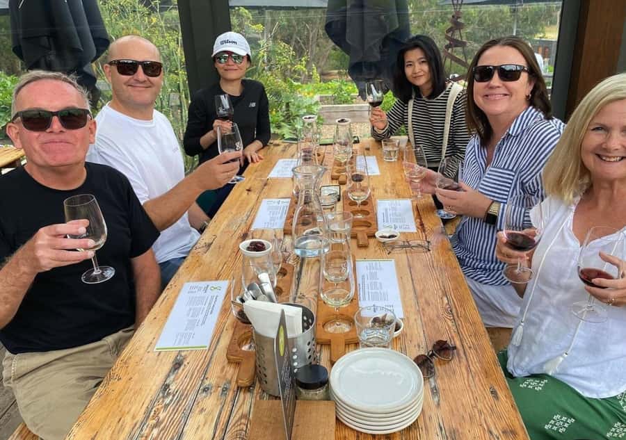 Melbourne/Mornington: Peninsula Hot Springs and Winery Tour - Why this day trip works so well