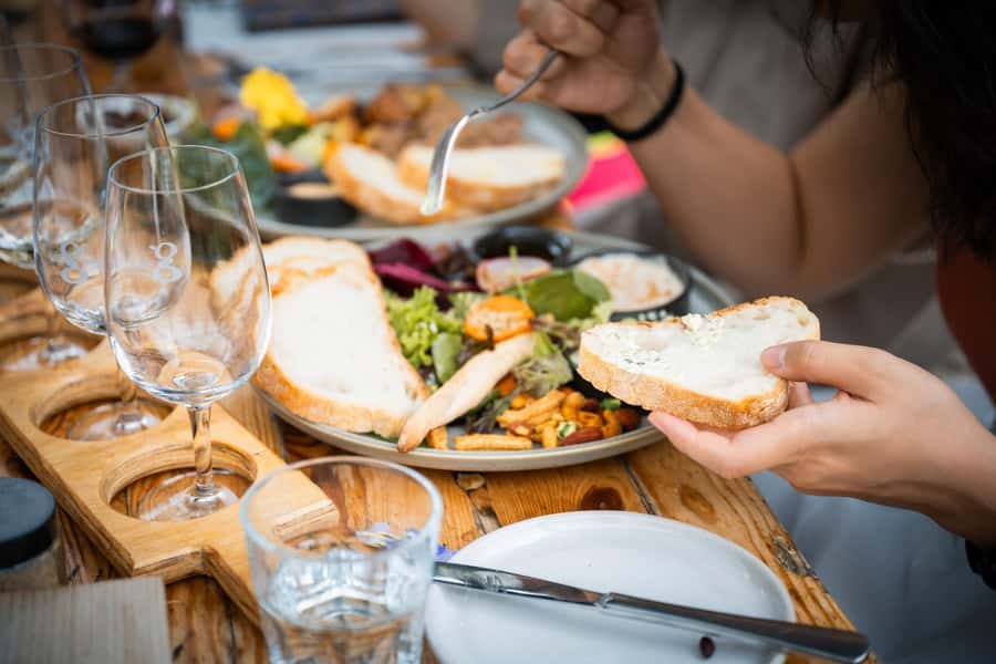 Melbourne/Mornington: Peninsula Hot Springs and Winery Tour - Who should book this Mornington Peninsula tour?