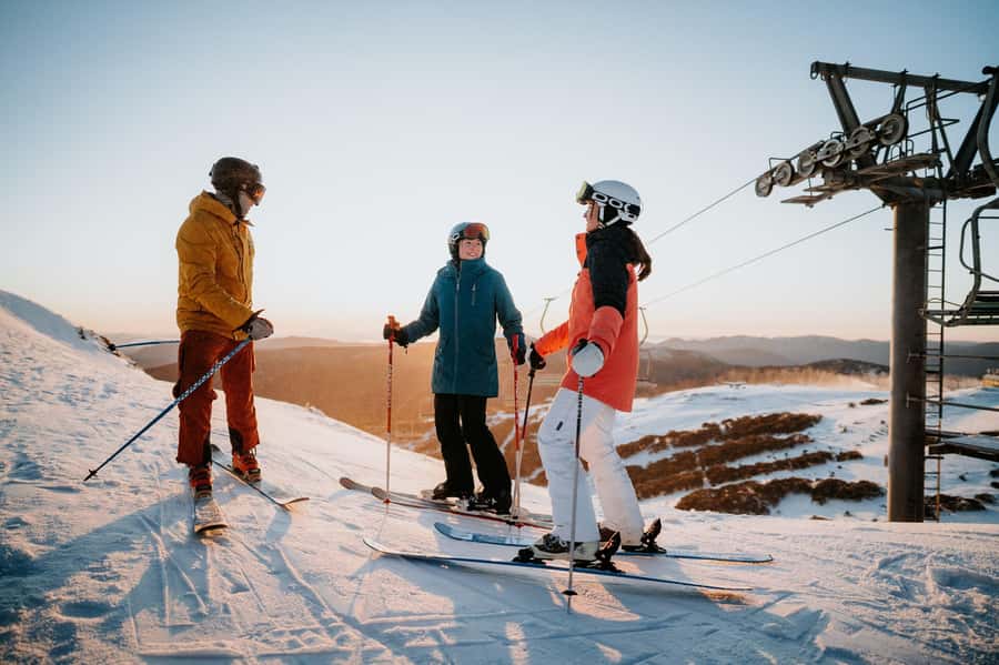 Melbourne: Mt Buller Snow Tour-Save on Hire & True 5 Hrs Fun - The Alzburg stop at about 8:30 AM