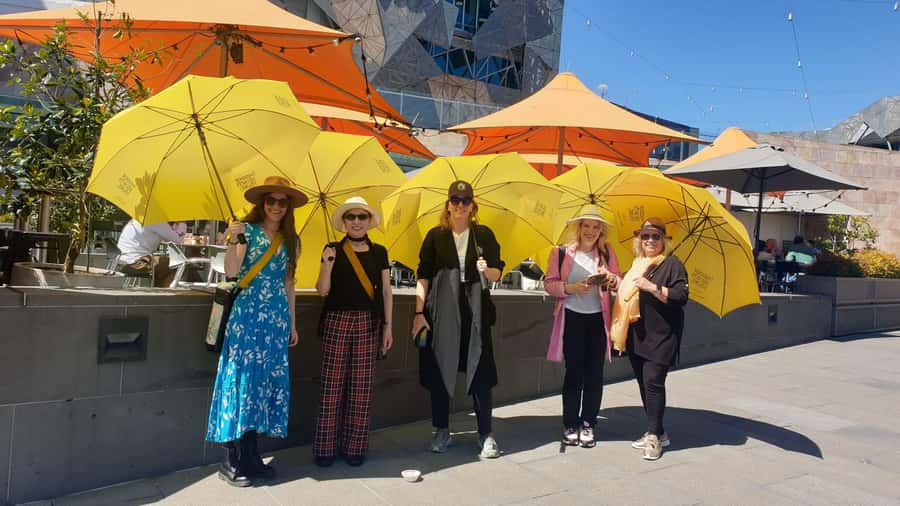 Melbourne: Original Lanes & Arcades Walk (max 8 guests only) - Coffee, chocolate, and a proper sitting break