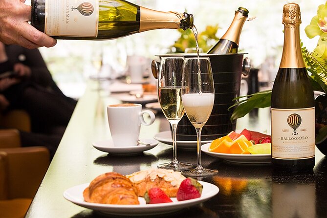 Melbourne Premium Balloon Flight plus 5-Star champagne breakfast - The champagne breakfast adds value after the flight