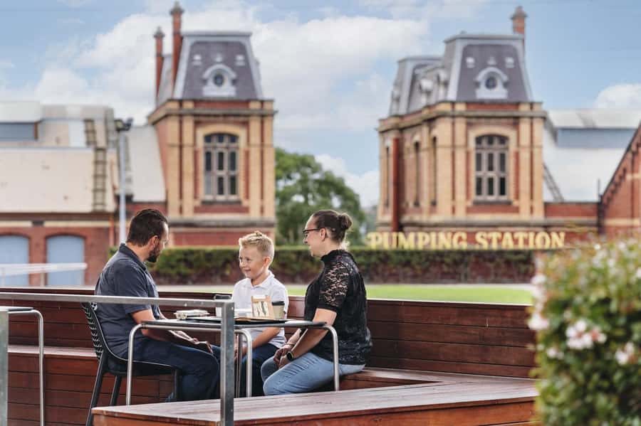 Melbourne: Scienceworks Entry Ticket - Sportsworks: science you can feel