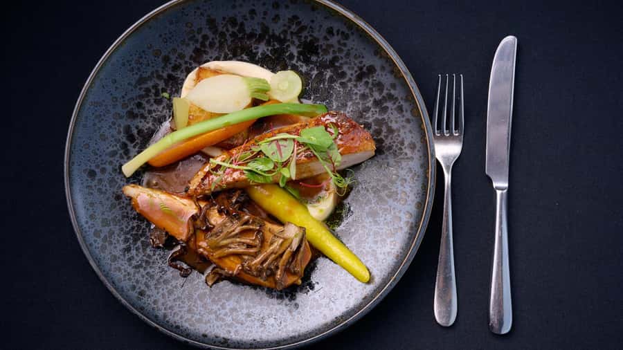 Melbourne: Skydeck and Altitude Dining Experience - The Positron 6-D VR flight