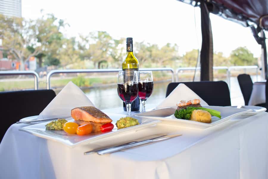 Melbourne: Spirit Of Melbourne Yarra River Lunch Cruise - Is $95 good value?