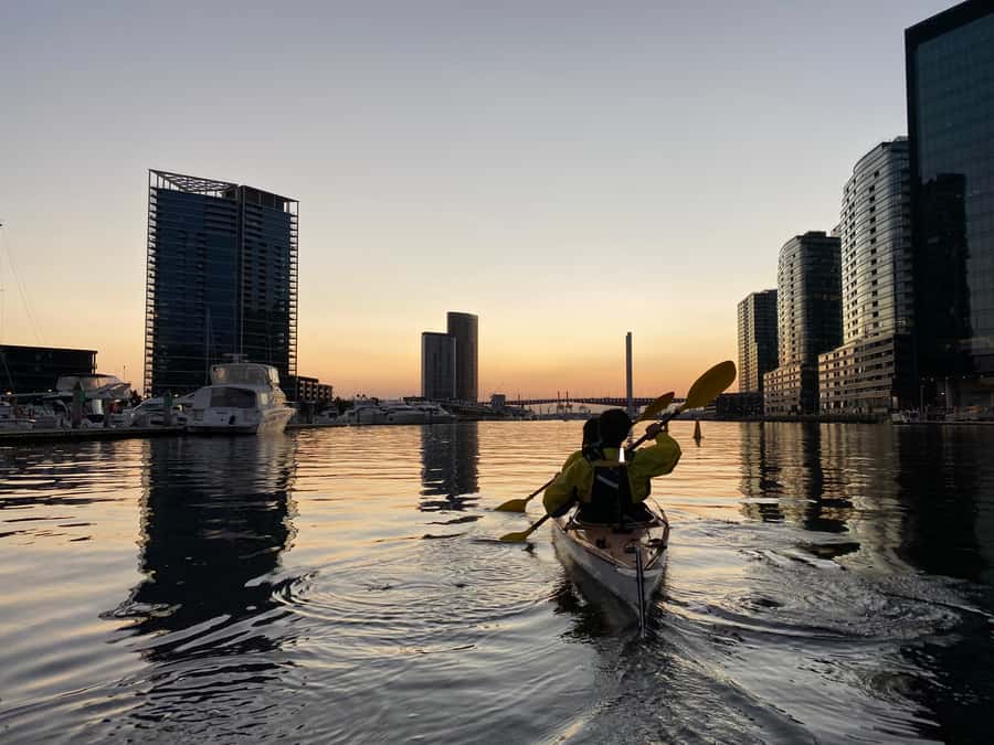 Melbourne: Sunset Kayak Tour with Dinner - Dinner tied up at the marina