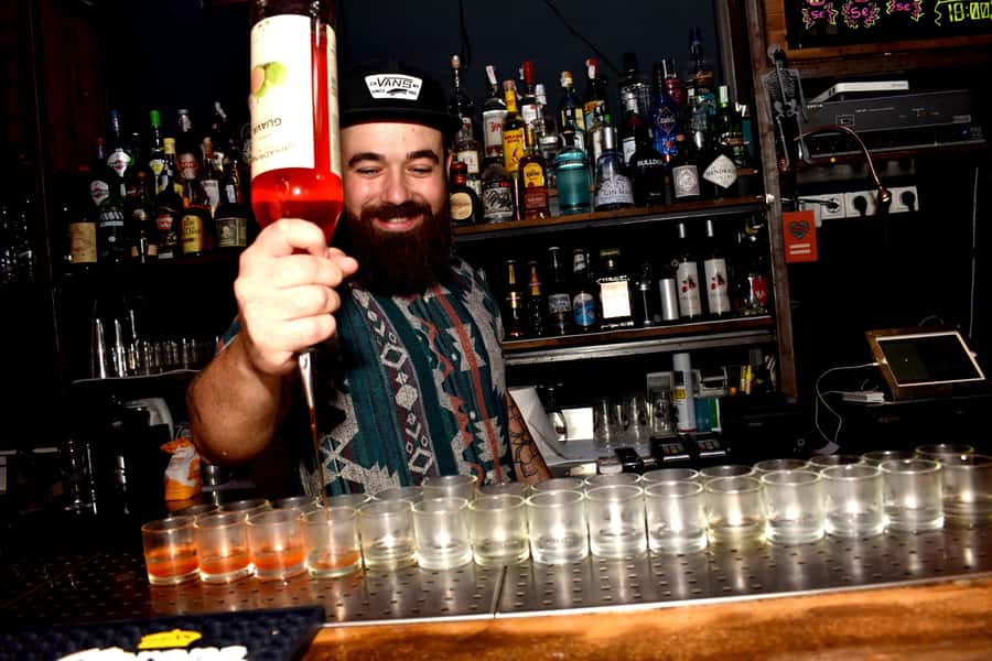 Melbourne: Weekly Bar Crawl: 5 Free shots, Club Entry - What this Melbourne crawl is really selling