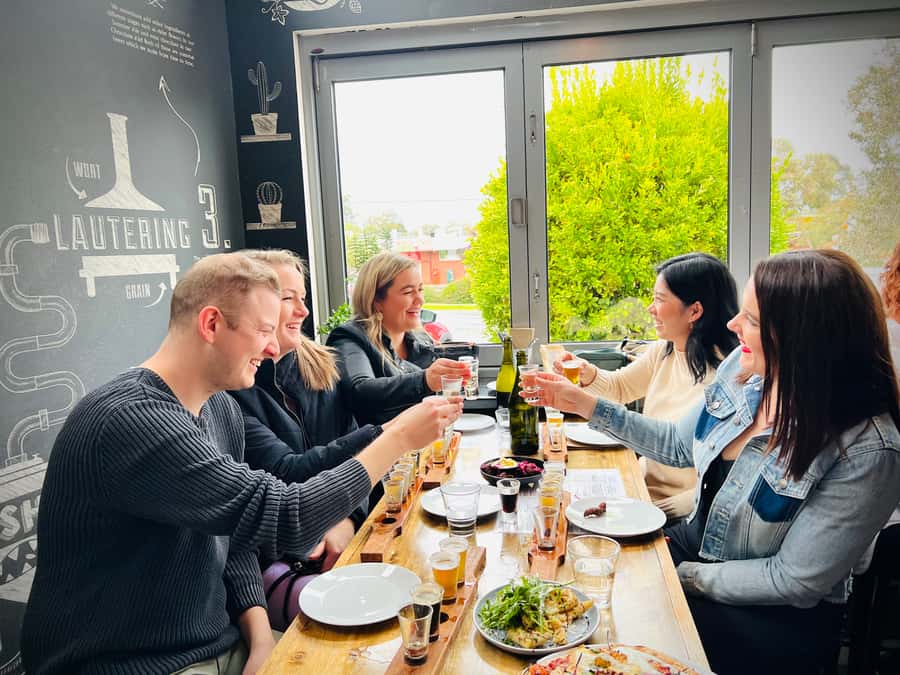 Melbourne: Yarra Valley Wine Tour + Lunch & Gin/Beer Option - Key points to know before you book
