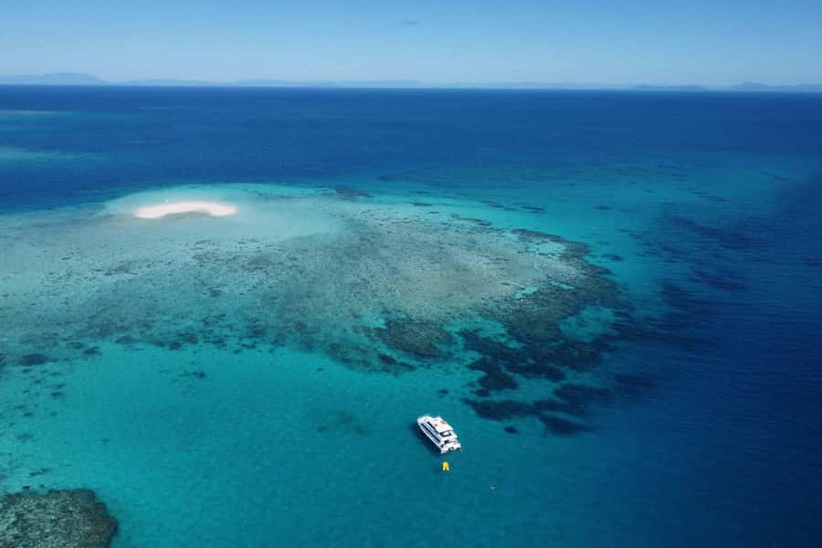 Mission Beach: Outer Great Barrier Reef & Dunk Island Tour - Dunk Island is an easy first stop