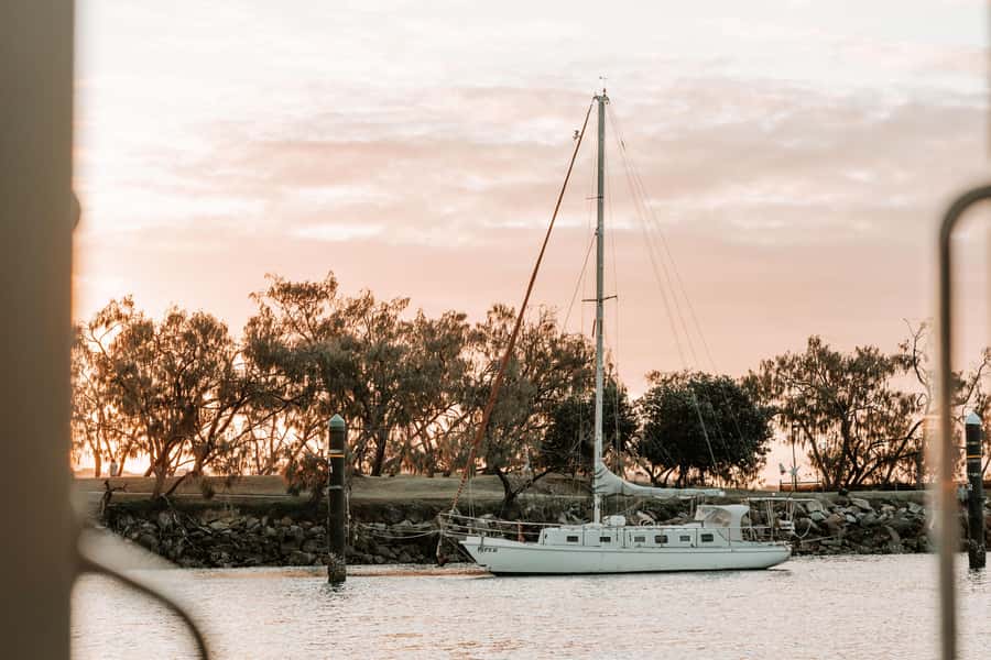 Mooloolaba: Sunshine Coast Sunset Canal Cruise - Why this one-hour cruise works so well at sunset