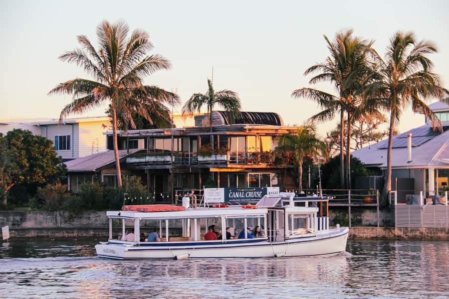 Mooloolaba: Sunshine Coast Sunset Canal Cruise - Mooloolaba’s canals and waterfront homes