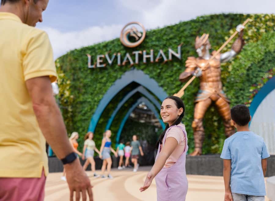 Movie World, Sea World, Wet’n’Wild & More - 5 Day Pass - Paradise Country for animals, farm life, and a slower afternoon