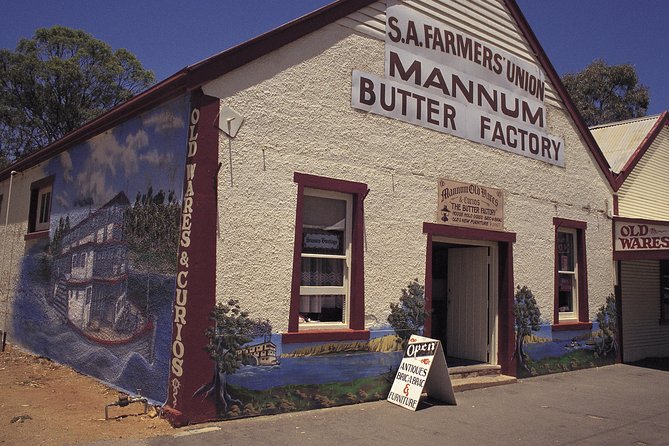 Murray River Day Trip from Adelaide Including Lunch Cruise aboard the Proud Mary - Boarding the Proud Mary in Mannum